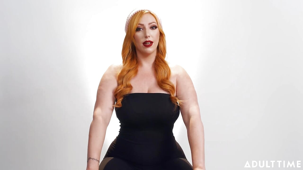 yıldızı kadınların nasıl orgazm olduğuyla röportaj yapıyor | Adult Time