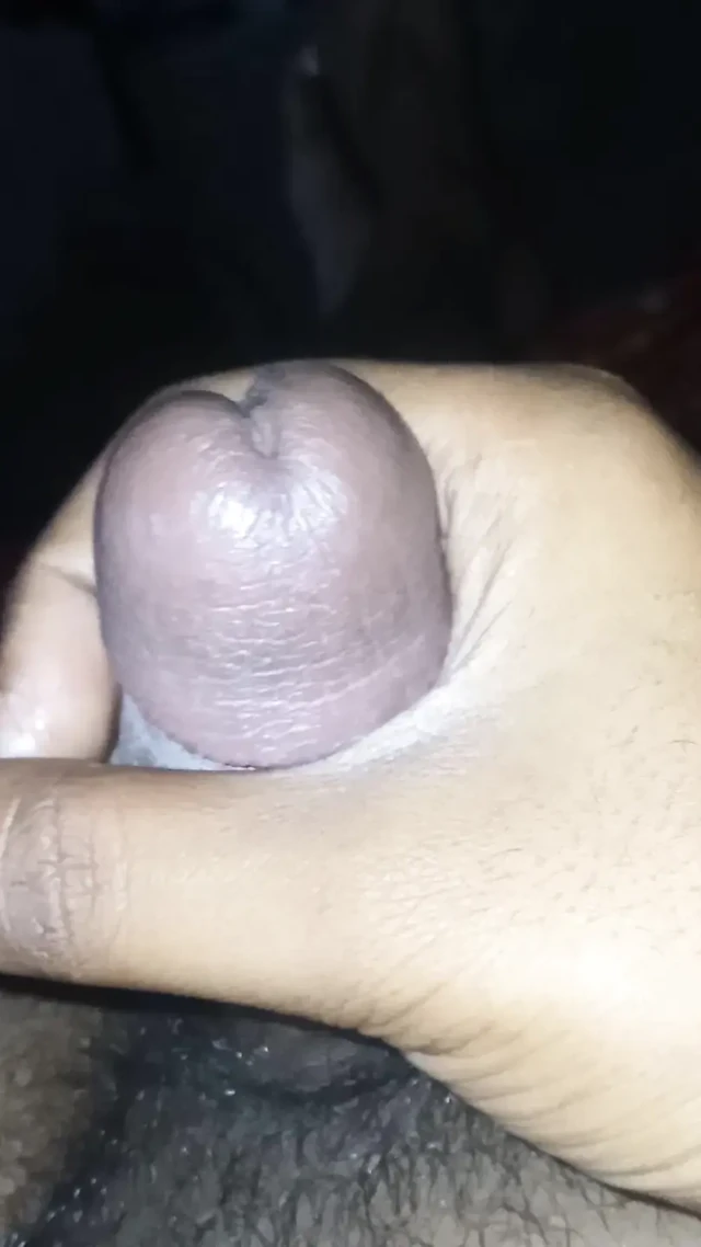 Twink fahişe gibi sikiliyor - dışarıda, arkadan ve dölleniyor