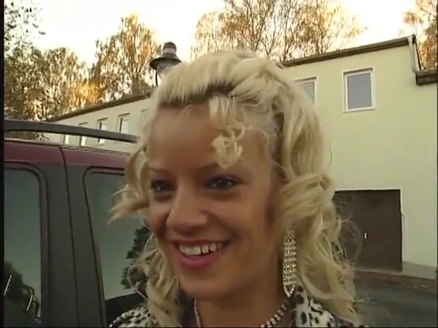 Cute blond masturbating for camera