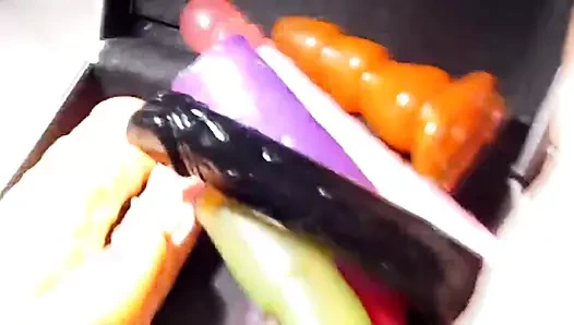 mi amiga necesita jugar muy a menudo