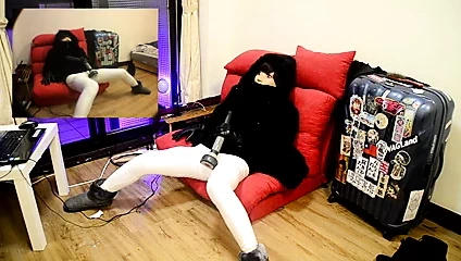 Yaz ortasında kadın maskesi 2 kat zentai kürk manto