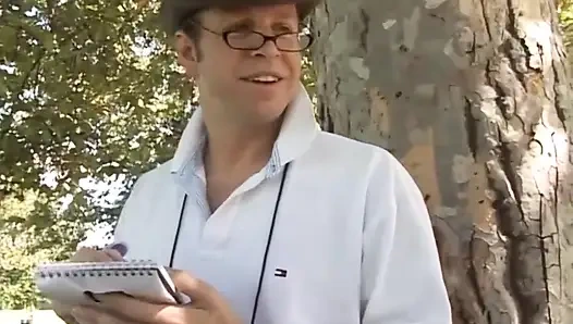 Beyaz adam siyah amcık için can atıyor