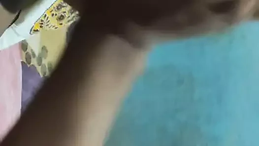 Hintli kızın götünü sikiyor