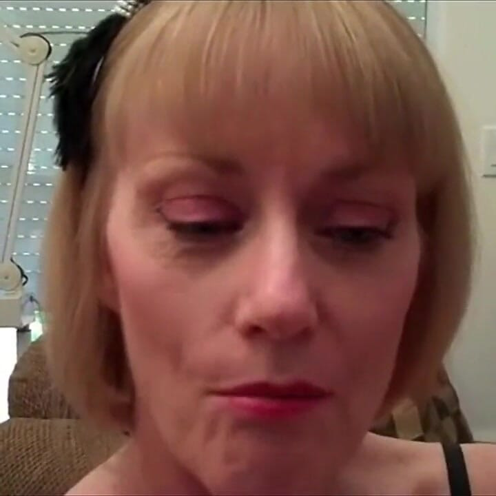 Kötü seksi melanie: melanie'den sakso