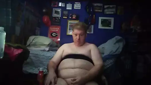 Kız rolü oynayan bir kız gibi giyindim