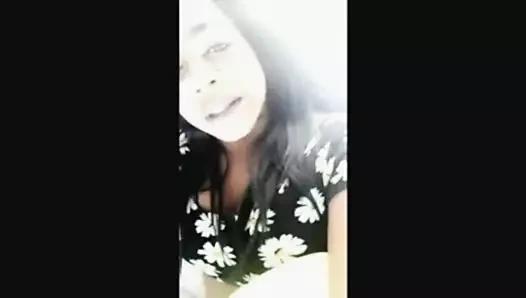 Büyük memeli zenci kız arkadaş ev yapımı