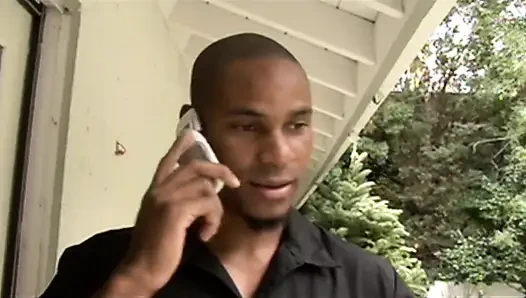 Summer Storm mandallı genç erkek avcısı olmayı seviyor