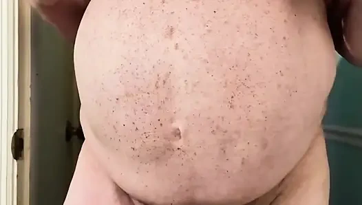 Üvey baba ayı yarağını okşuyor