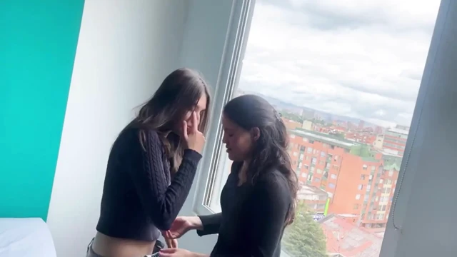 İş arkadaşım beni evine davet etti...