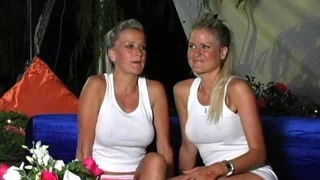 Playboy partisi oyun arkadaşı röportajları