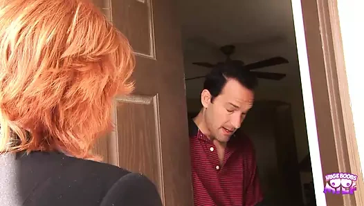 Bir yabancıyla yoğun seksten hemen önce ezici bir beklenti hissini gerçekten seviyor