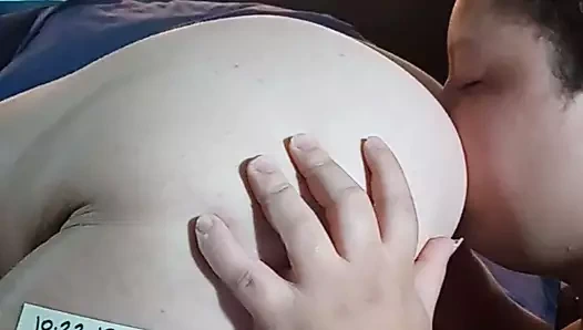 Götten ağza atm için köle yeme hamile kız