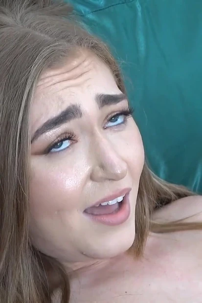 Девушка пытается быть рефери, получает хуй в задницу вместо!