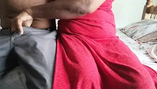 Kerala malayali chechi masaj