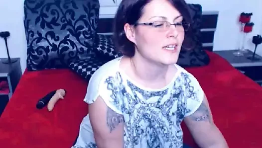 Büyük memeli seksi genç