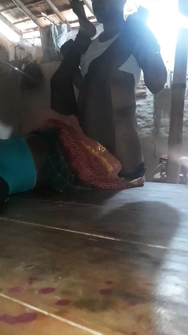 Hintli baldızın seksi