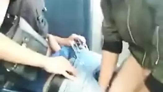 Sürpriz ulaşım kancası