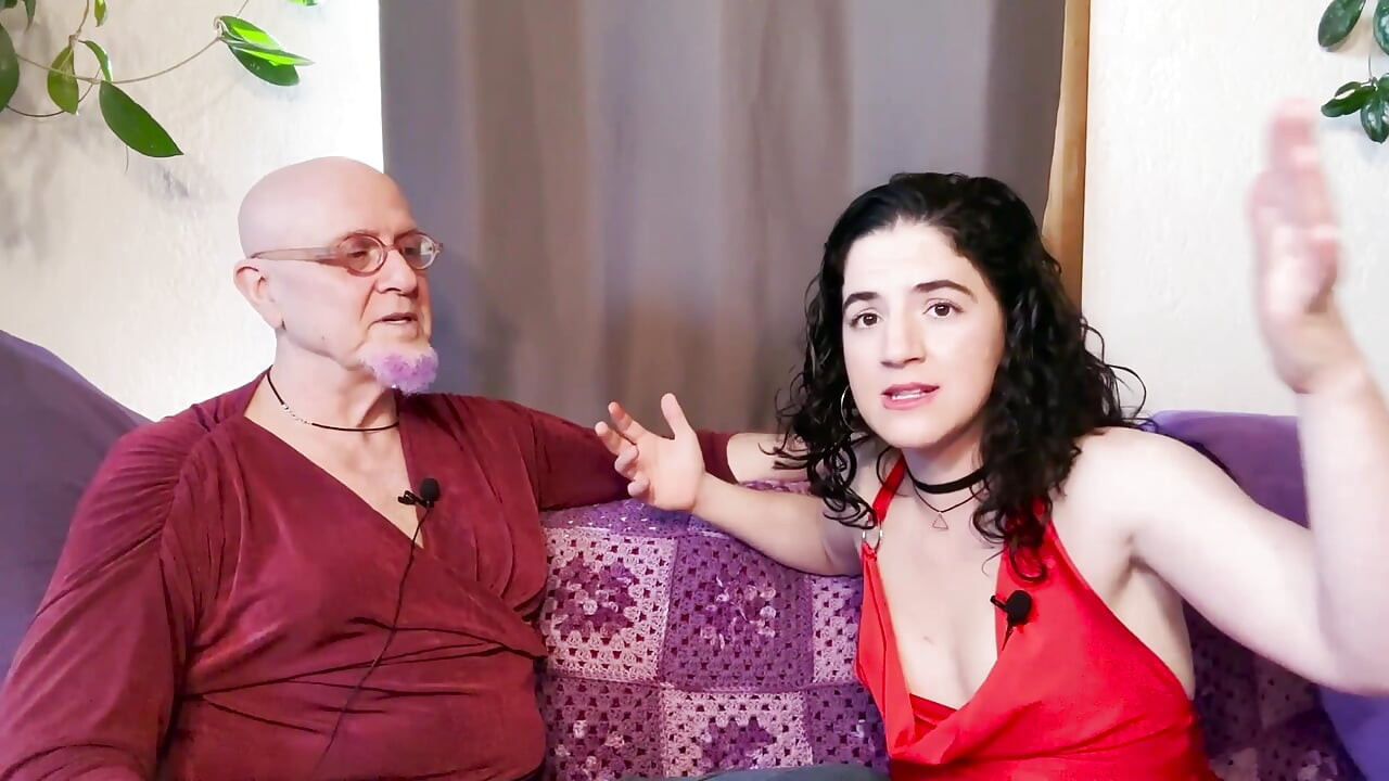 Bir sürtüğün mutluluk podcast'i rehberi - bölüm 12: çiftler tek eşlilıktan poliamory'ye geçiş yapıyor - Adrian Martin ile