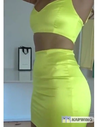 saten youtuber dansları ve dalga geçiyor