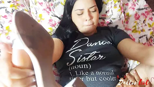 Seksi latina kahrolası at evde ile dik sevgili