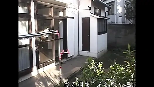 Yaş farkının üstesinden gelen saf bir aşk hareketli şehvetli dram.