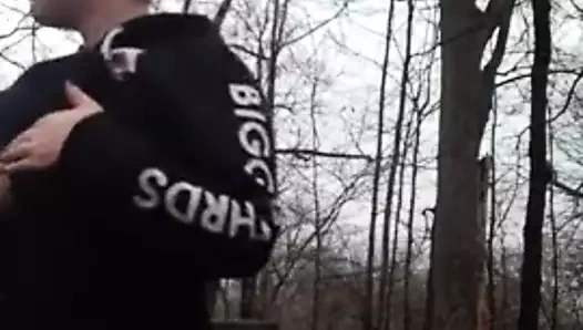 3 kız kamuda dalga geçiyor