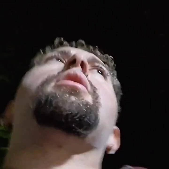 Gece Dışarı Çıkıp Bana Adam Aramaya Gitti Ve Ne Olduğunu Öğrendim