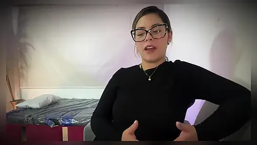 I fuck sexy and prudish psychologist in her office in the middle of a session