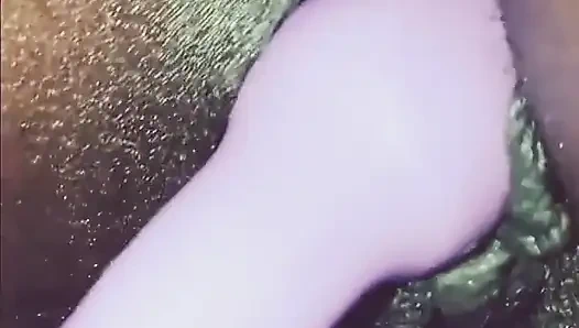 Islak kremsi titreşimler!!