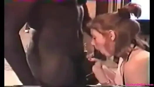 Aldatılan orta yaşlı seksi kadın - aldatan evli kadın