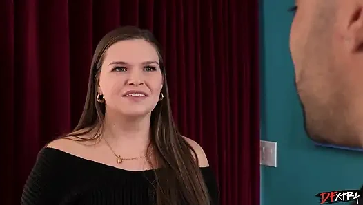 Dfxtra Erin Everheart'ın teşhirci grup seks