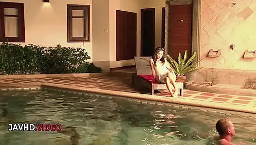 Amy Wild Asyalı baştan çıkarıcı kadın en ateşli en yoğun seks deneyimini yaşatıyor