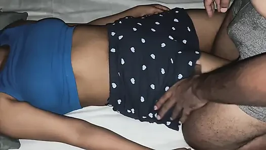Kız arkadaş pansiyonda sikişiyor