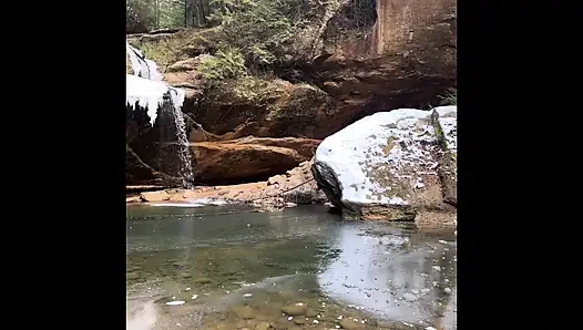 Shy  white pussy pounded In the wilderness