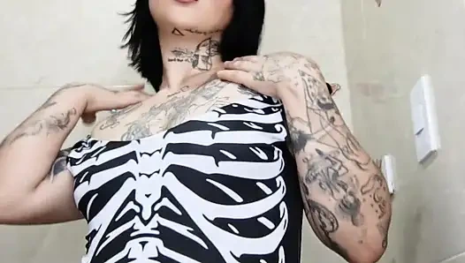 Beyaz kız videoda (Katy cardona)