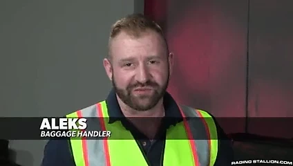 Gay Sex : Alex Buldocek & Lorenzo Flexx