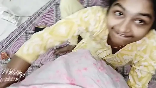 Seans 24. Hintli çift banyoda seks yapıyor