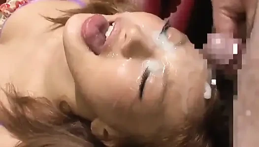 Boşalma bağımlısı Aika. Ne kadar çok örtülür, o kadar çok ister. - 5