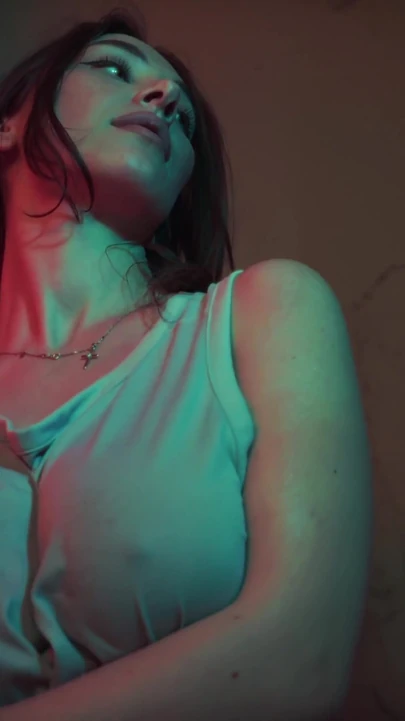 Необходимо поделиться моментом из "ГРУДАСТАЯ МАЛЕНЬКАЯ ШЛЮХА ХОЧЕТ ТРАХНУТЬ ПАПУ СВОЕЙ ЛУЧШЕЙ ПОДРУГИ".