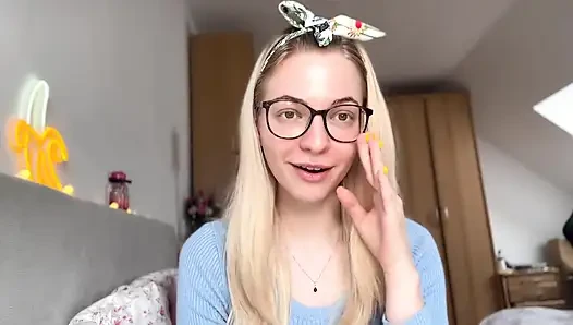 Onu 5329 dolardan ve yeni bir ysl çantasından boşalttim! (findom hikayesi)