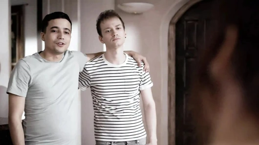 Pis kardeşler çift nüfuz adım anne