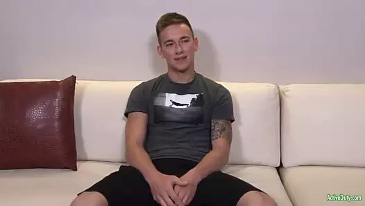 Activeduty askeri iri parça yeni işe alındı