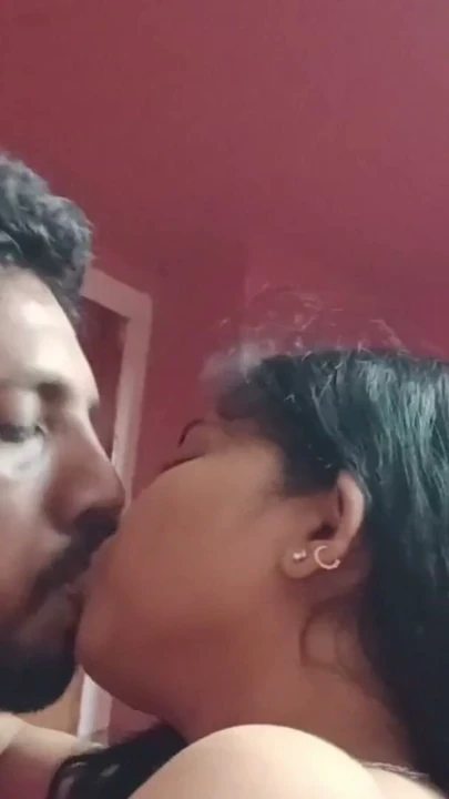 İLK KEZ AYAKTA BİKİNİ SEKSİ VE YOĞUN DERİN BOĞAZ YAPTIRARAK KIZI MENİ YUTMAYA ZORLADI | Klip 1
