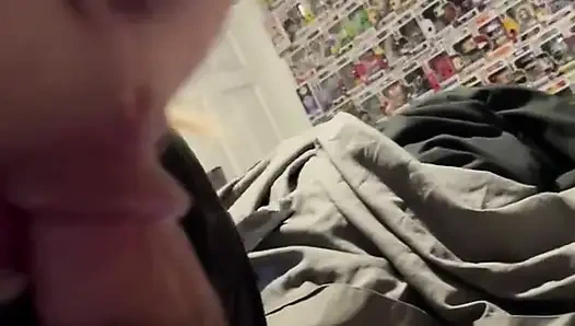 Seksi evli kadın yarak emiyor