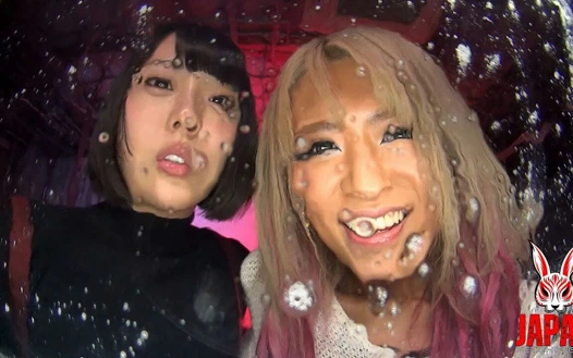 Risa ve Yua Nanami salyası sırılsıklam diller ve dumanlı nefesle seni aşağılıyor. bir bakış açısı cezası tükürerek damlıyor