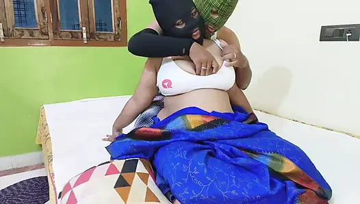 Hintli ateşli üvey anne sert seks! Neden amımın içine boşalıyorum!!