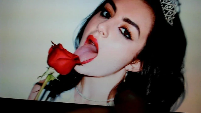 Charli xcx boşalma haraç