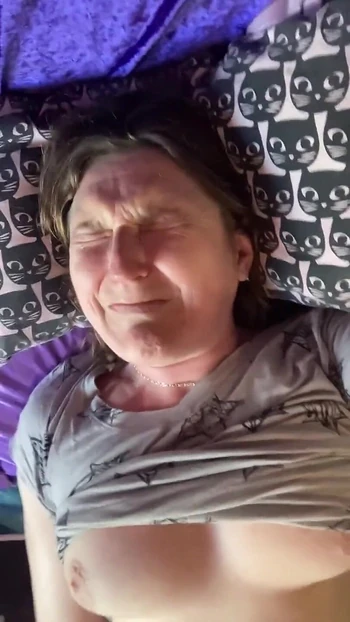 Первый оргазм за недели!