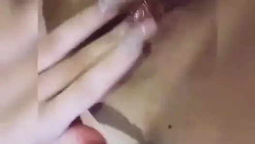 Tek başına yeni video! Vücudumun tadını çıkarıyor ve zevke son ver!