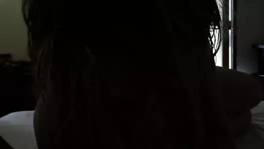 İngiliz karısı emme